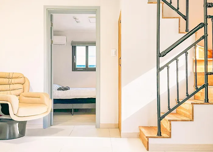 Hongdae, 6 Ppl, New Building, Big Terrace * Séoul